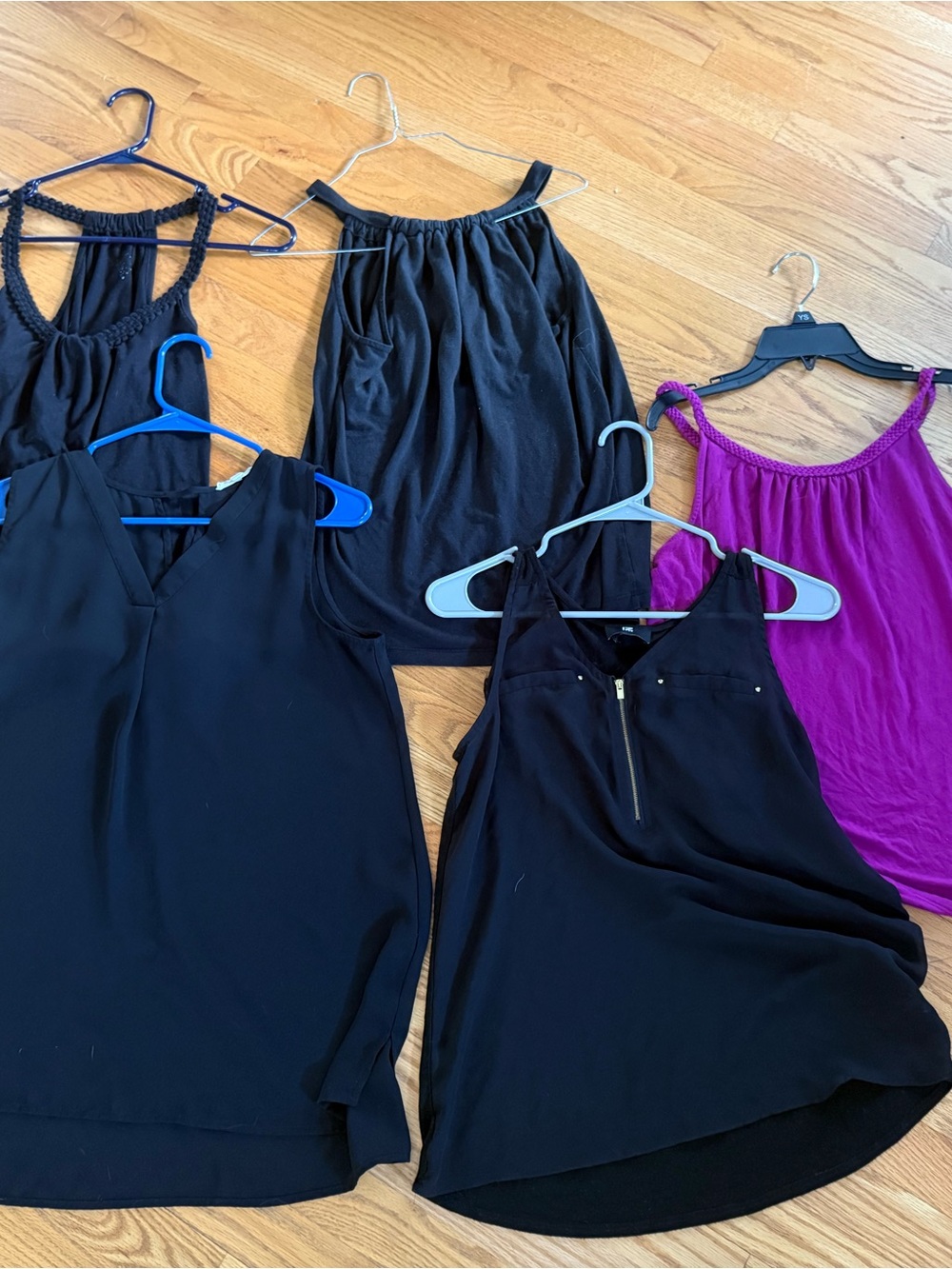 Mixed Women’s Tank Top Set — Black & Magenta